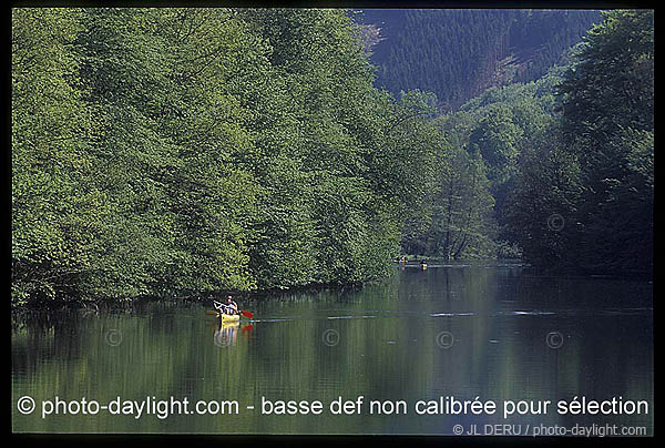 cano sur l'Ourthe